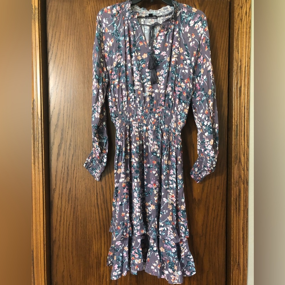 GiGio USA Lavender Floral Dress with Ties - size Medium